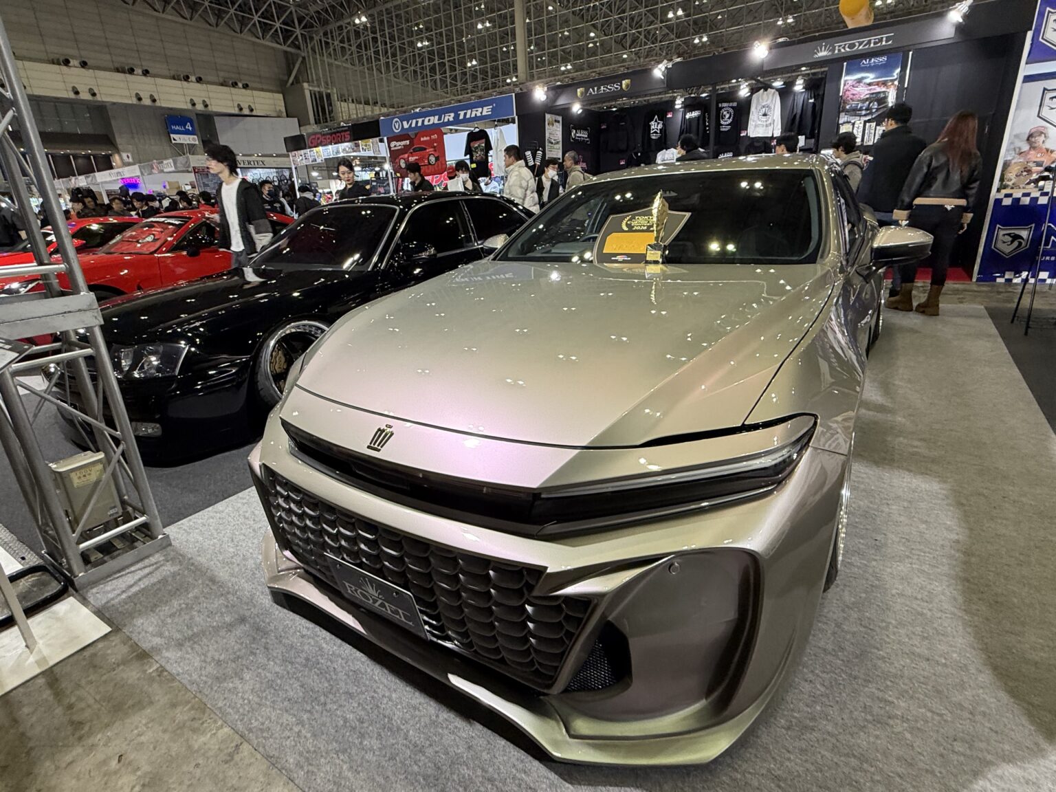 ゴールドの受賞車